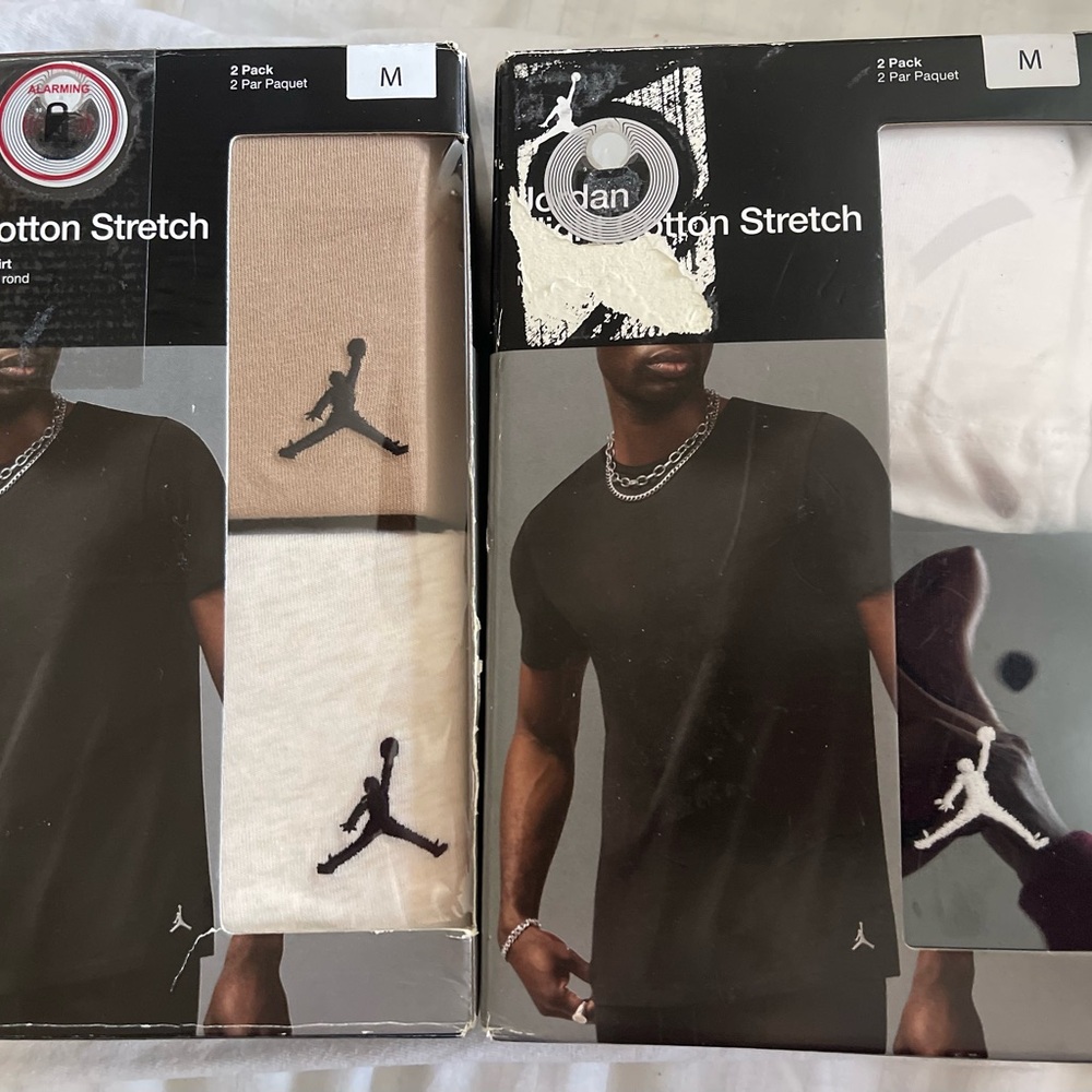 Jordan Men's Flight Base Short Sleeve T-Shirt – 2 Set of 2 Pack Bundle